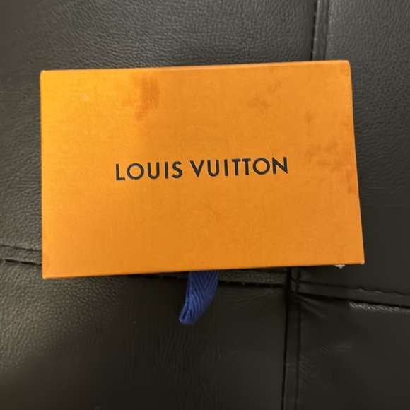 Louis Vuitton Key Pouch - Picture 4 of 4